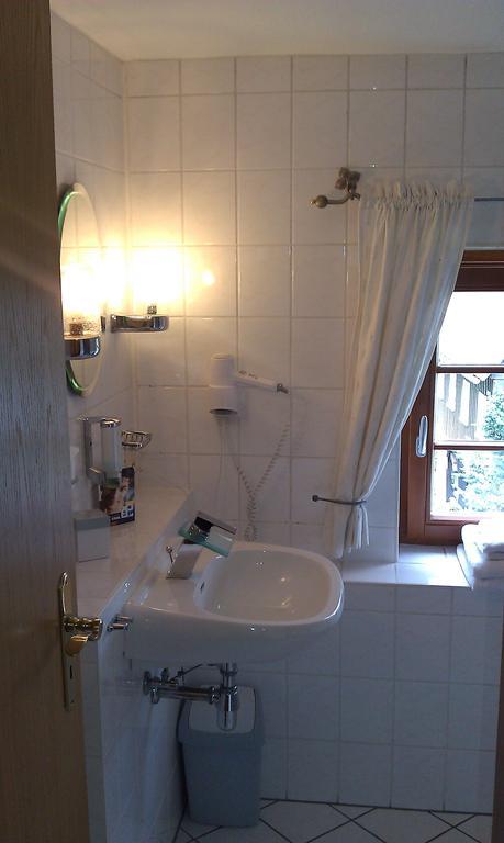 Romantik Hotel Zum Lindengarten Jonsdorf Chambre photo