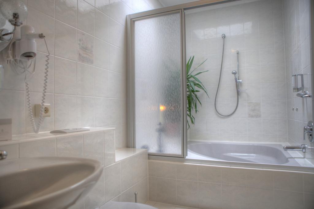 Romantik Hotel Zum Lindengarten Jonsdorf Chambre photo