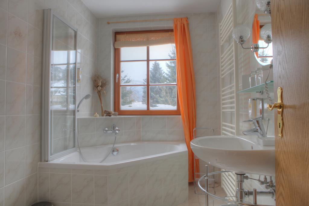 Romantik Hotel Zum Lindengarten Jonsdorf Chambre photo