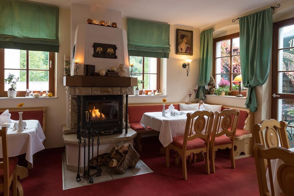 Romantik Hotel Zum Lindengarten Jonsdorf Extérieur photo